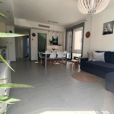 Punta Prima Villa 3 Bedrooms And Solarium Sea View Torrevieja Exteriör bild